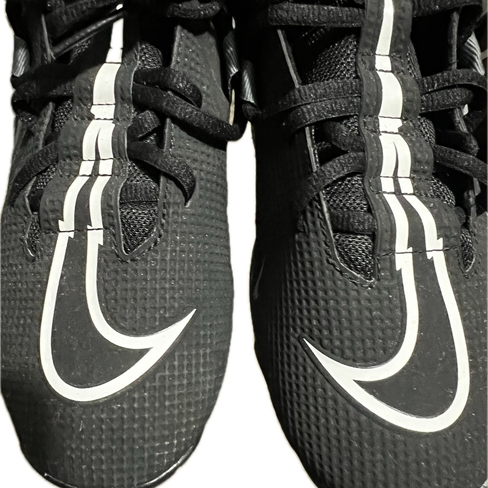 Nike Black and Gray Athletic Shoes tagged 9W